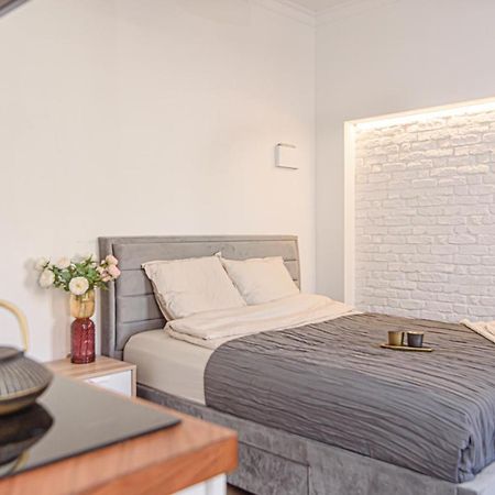 Welcoming Studio In Historic Vilnius With Free Parking By Urban Rent Apartment Exterior foto