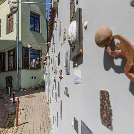 Welcoming Studio In Historic Vilnius With Free Parking By Urban Rent Apartment Exterior foto