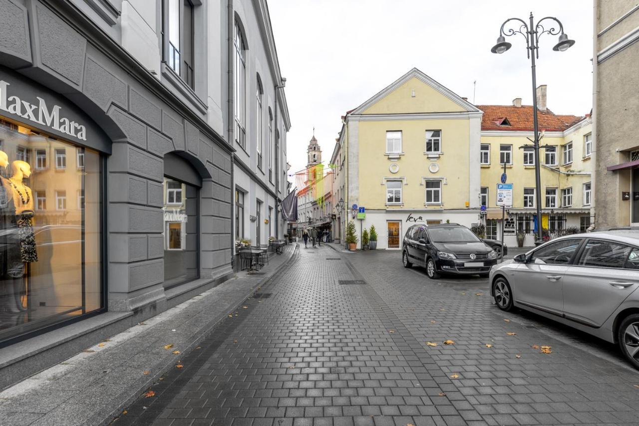 Welcoming Studio In Historic Vilnius With Free Parking By Urban Rent Apartment Exterior foto